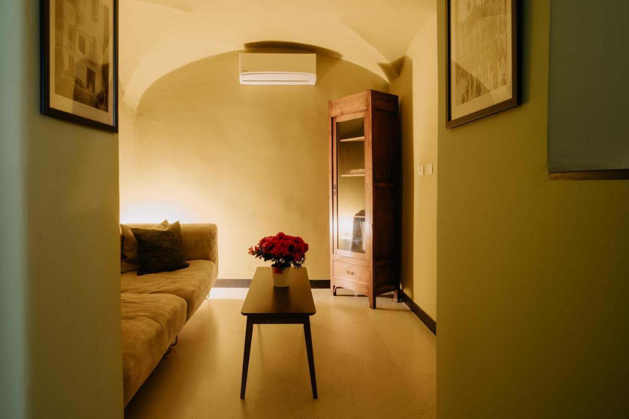 Hostel Le Stanze Del Piccadilly Genua Exterior foto